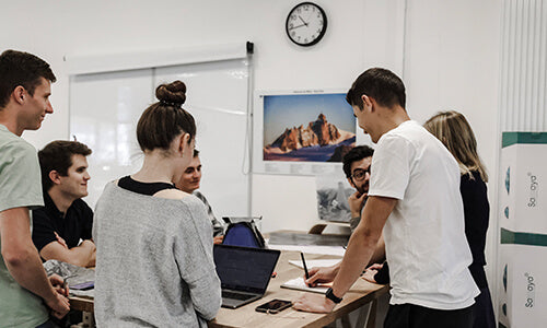 MINUTE-R-D-DANS-LES-COULISSES-DU-DÉVELOPPEMENT-PRODUIT Samaya