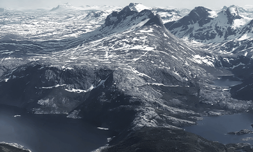 SAMAYA-x-ANTONY-VINCENT-JEANNE-LOUISE-CARO-BIKEPACKING-EN-AUTONOMIE-DANS-LES-ÎLES-LOFOTEN Samaya